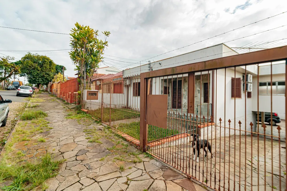 Casa, 3 quartos, 220 m² - Foto 2