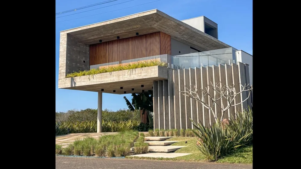 Casa, 4 quartos, 368 m² - Foto 1