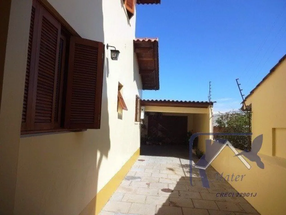 Casa, 4 quartos, 318 m² - Foto 1