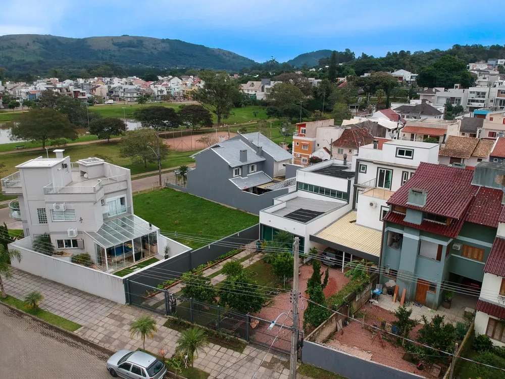 Casa, 4 quartos, 320 m² - Foto 3