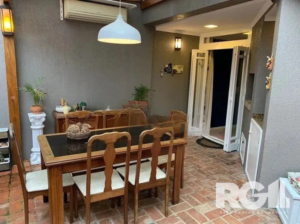 Casa, 4 quartos, 264 m² - Foto 1