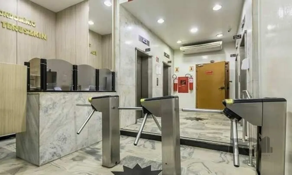 Cobertura, 3 quartos, 319 m² - Foto 4