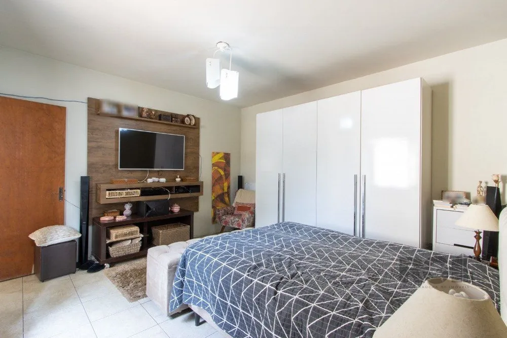 Casa, 6 quartos, 288 m² - Foto 5