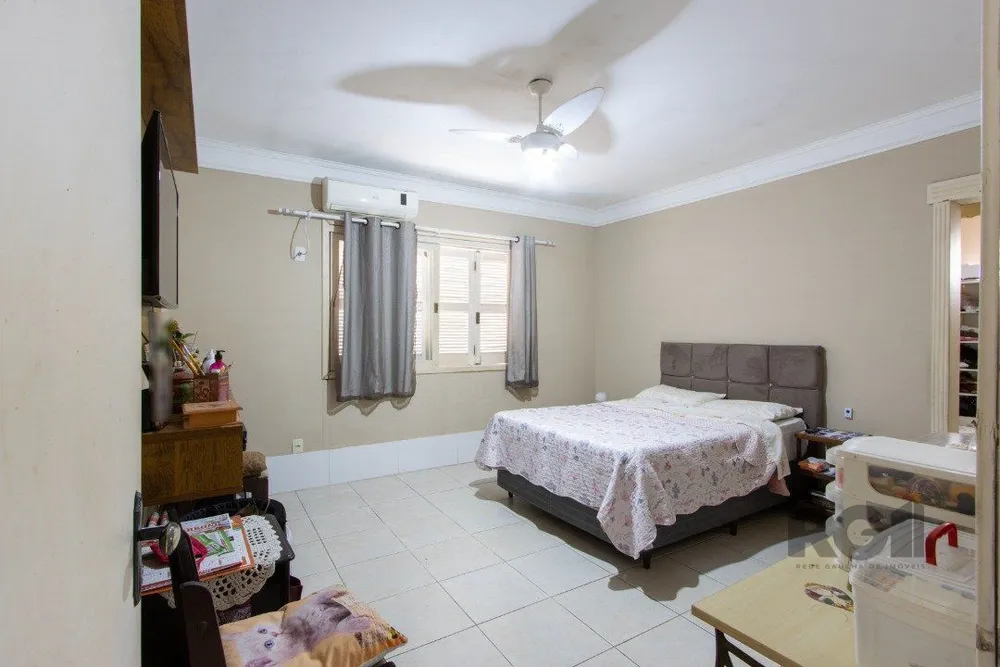 Casa, 6 quartos, 288 m² - Foto 2