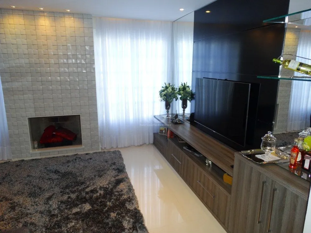 Casa, 3 quartos, 244 m² - Foto 2