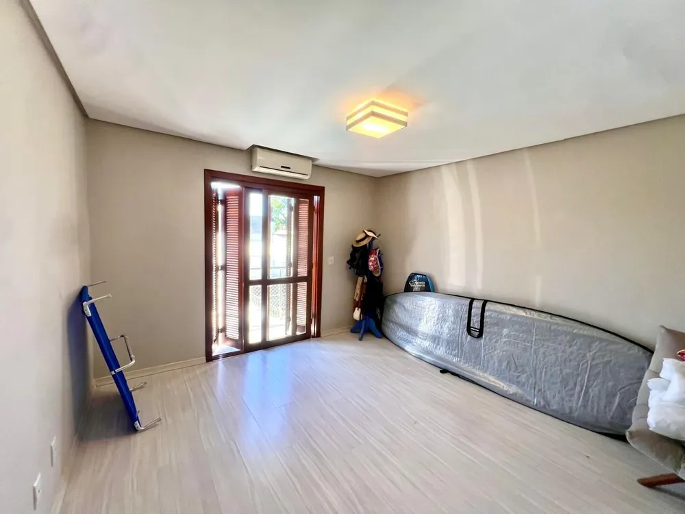 Casa, 3 quartos, 278 m² - Foto 11