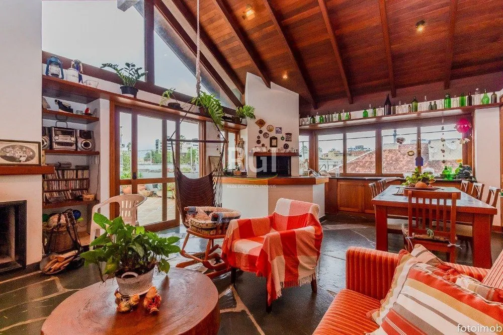 Cobertura, 3 quartos, 248 m² - Foto 4