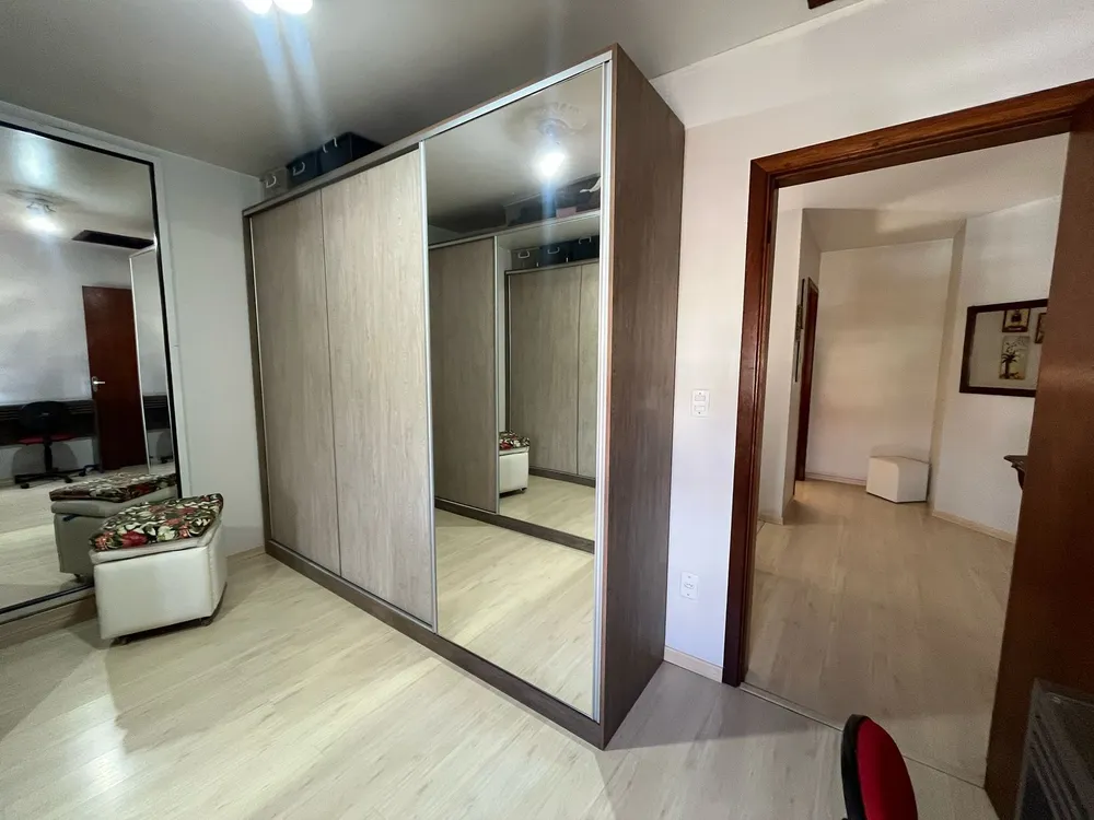 Casa, 4 quartos, 227 m² - Foto 5