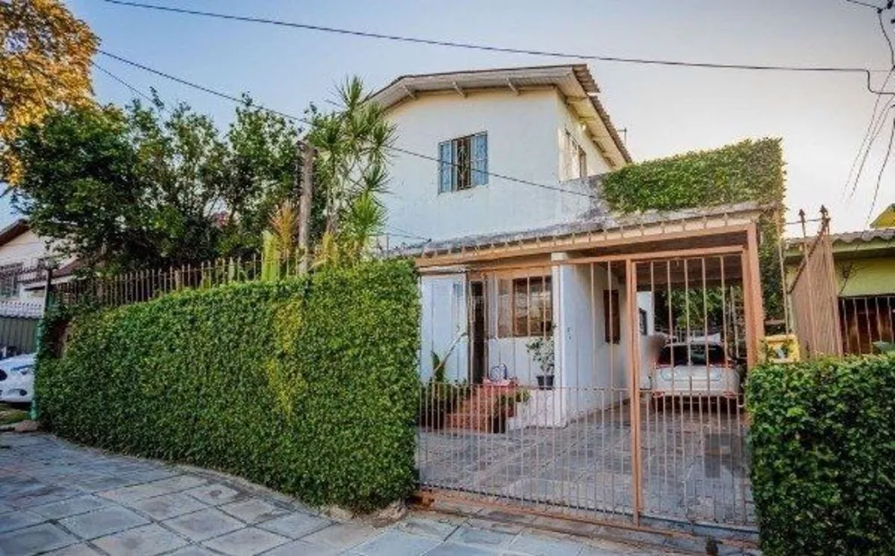 Casa, 9 quartos, 300 m² - Foto 1
