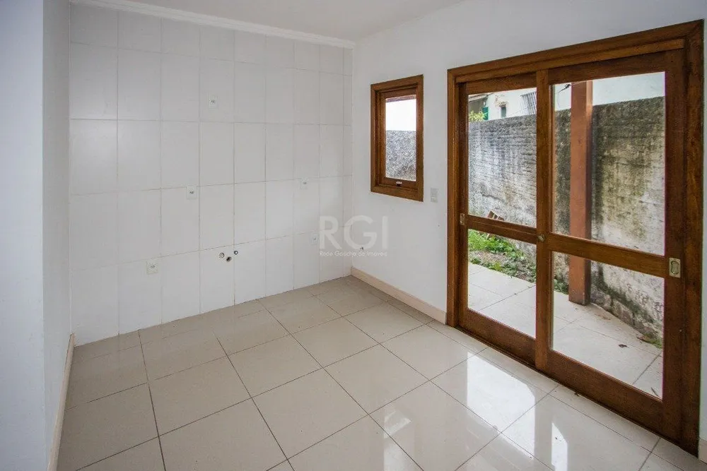 Casa, 2 quartos, 79 m² - Foto 1