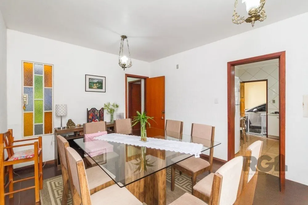 Casa, 4 quartos, 207 m² - Foto 2