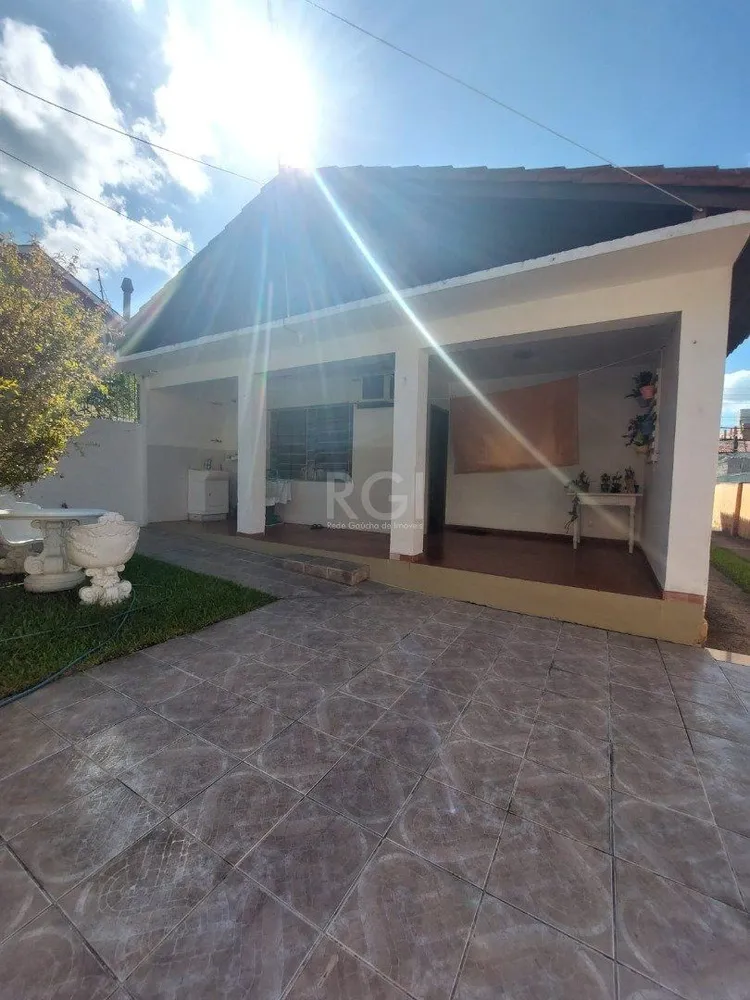 Casa, 3 quartos, 254 m² - Foto 1