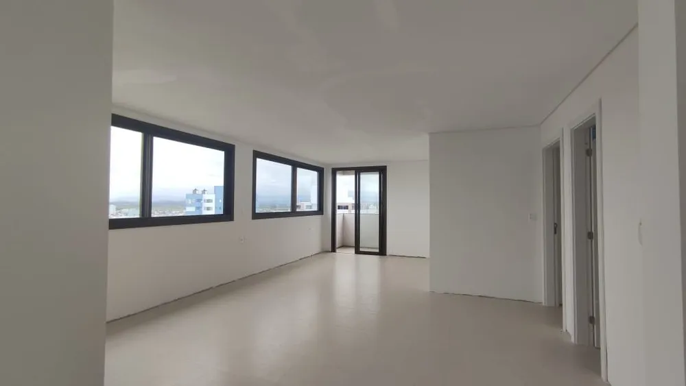 Cobertura, 3 quartos, 235 m² - Foto 3