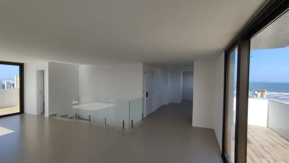 Cobertura, 3 quartos, 235 m² - Foto 4