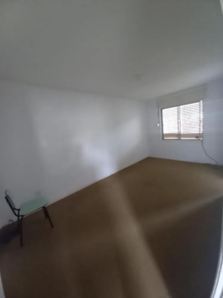 Casa, 3 quartos, 249 m² - Foto 2