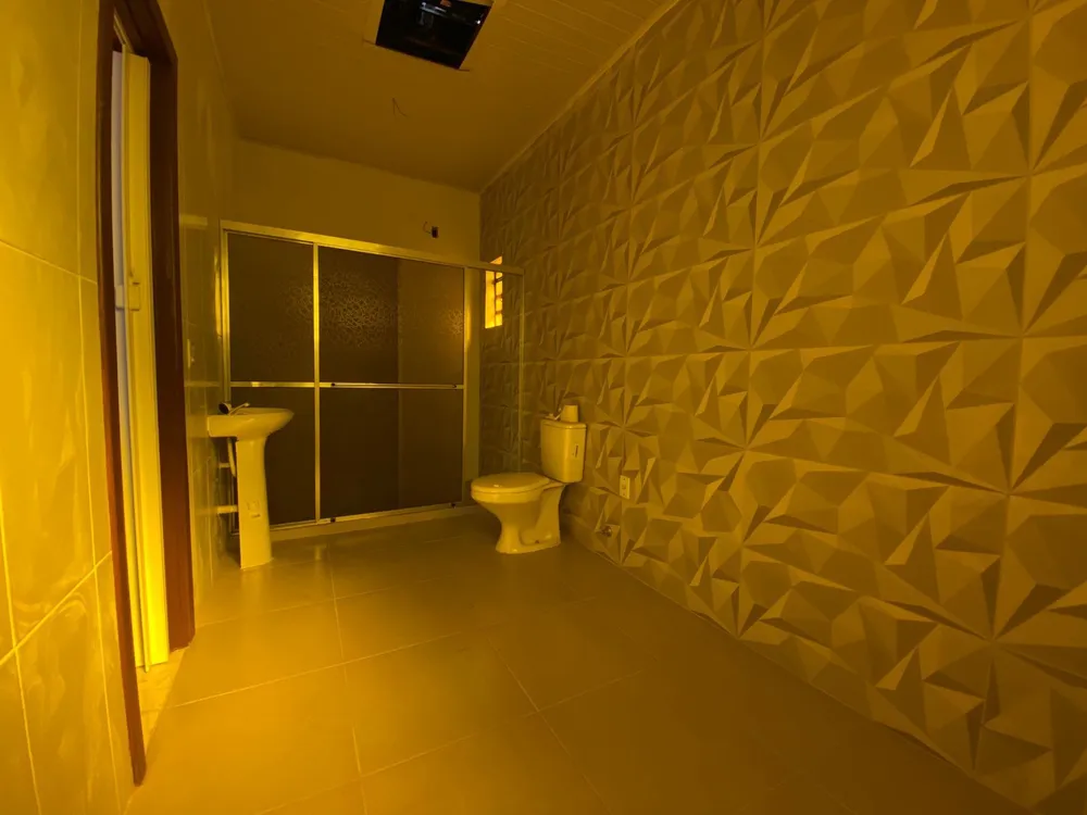 Casa, 3 quartos, 244 m² - Foto 1