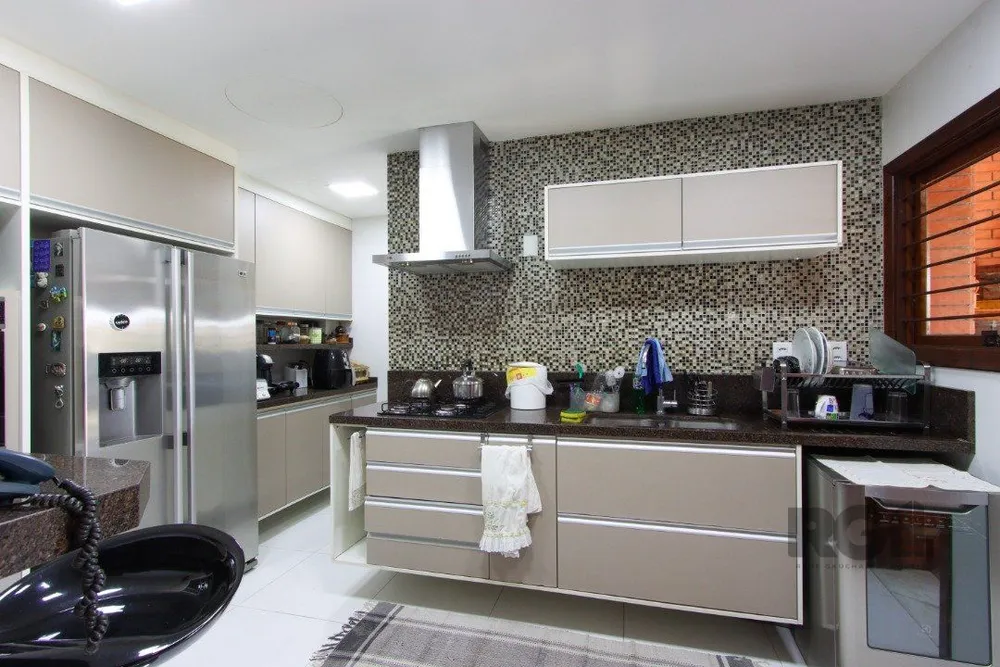 Casa, 2 quartos, 200 m² - Foto 2