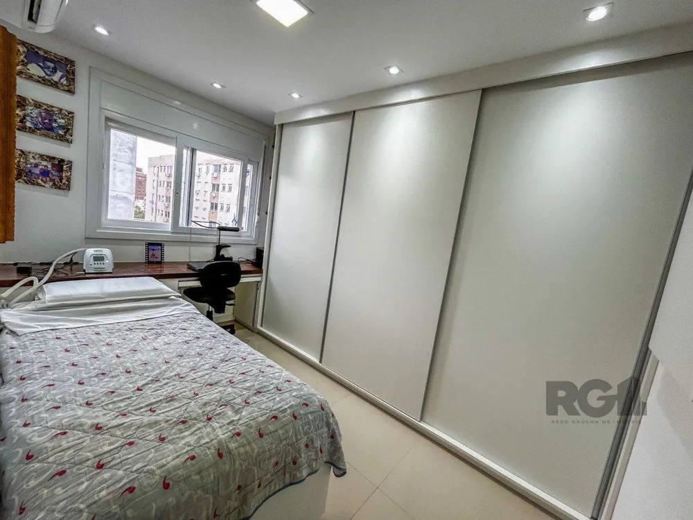 Casa, 8 quartos, 200 m² - Foto 1