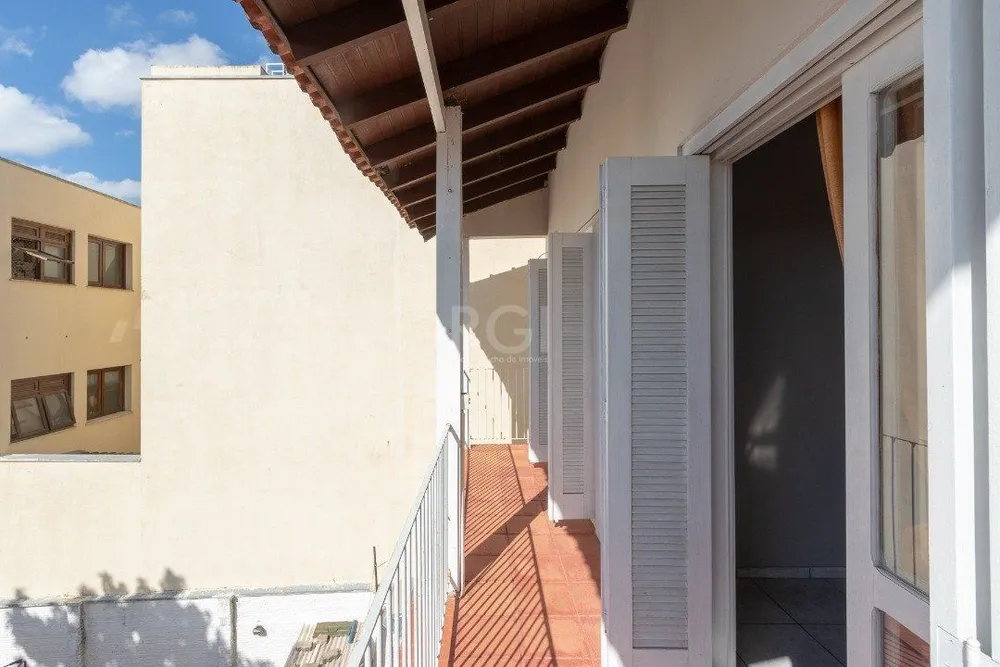 Casa, 5 quartos, 199 m² - Foto 1