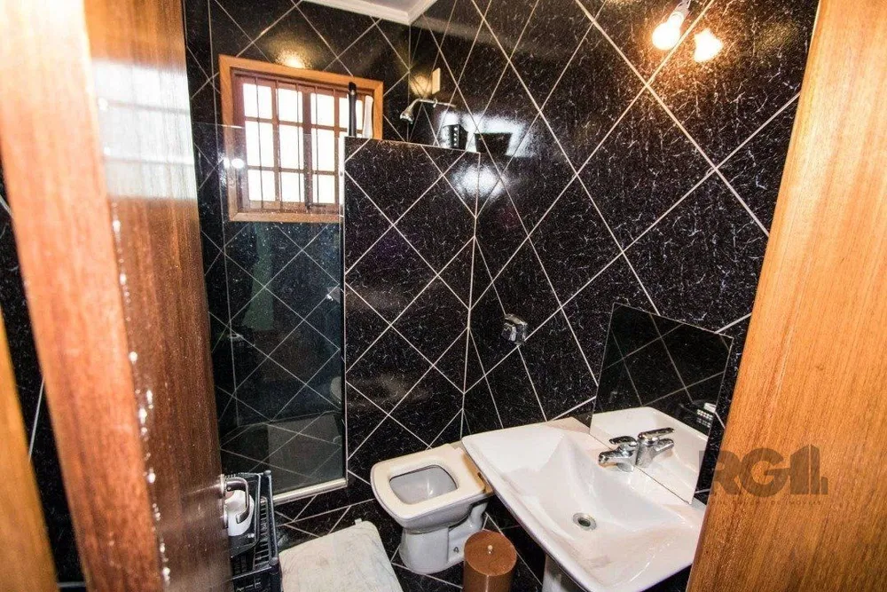 Casa, 6 quartos, 321 m² - Foto 2