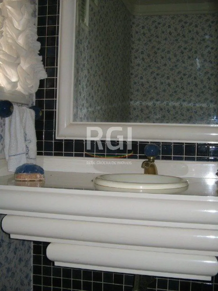 Casa, 3 quartos, 250 m² - Foto 2