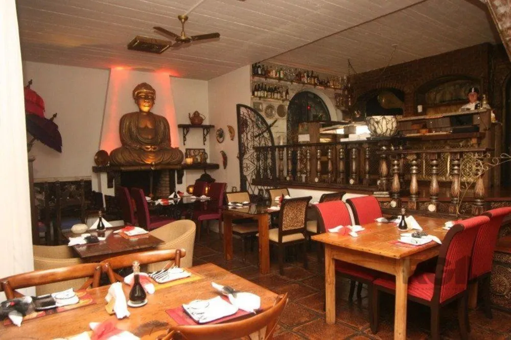 Casa, 5 quartos, 397 m² - Foto 1