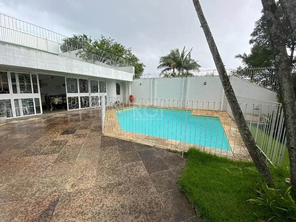 Casa, 3 quartos, 597 m² - Foto 1