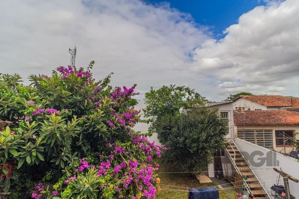 Casa, 3 quartos, 230 m² - Foto 1