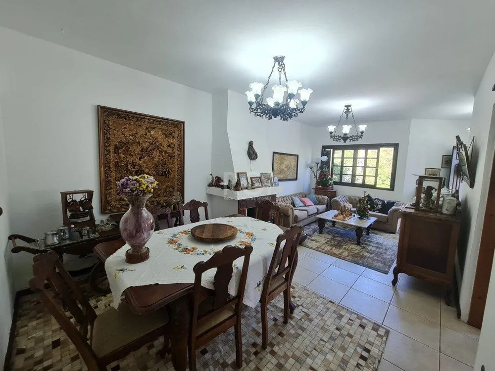 Casa, 3 quartos, 405 m² - Foto 1