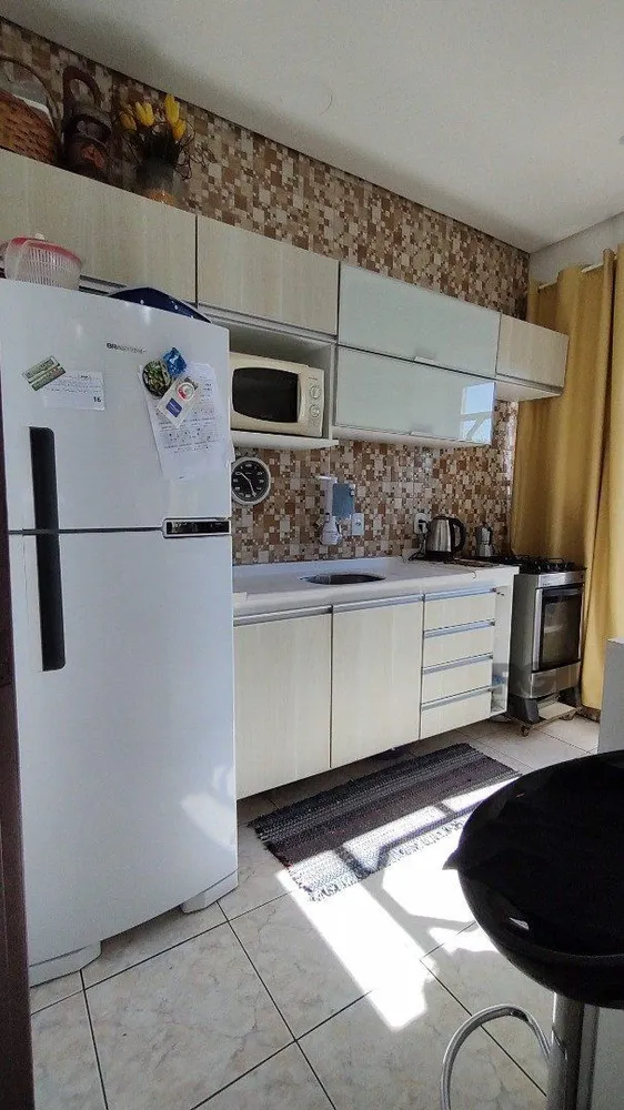 Casa, 5 quartos, 236 m² - Foto 1