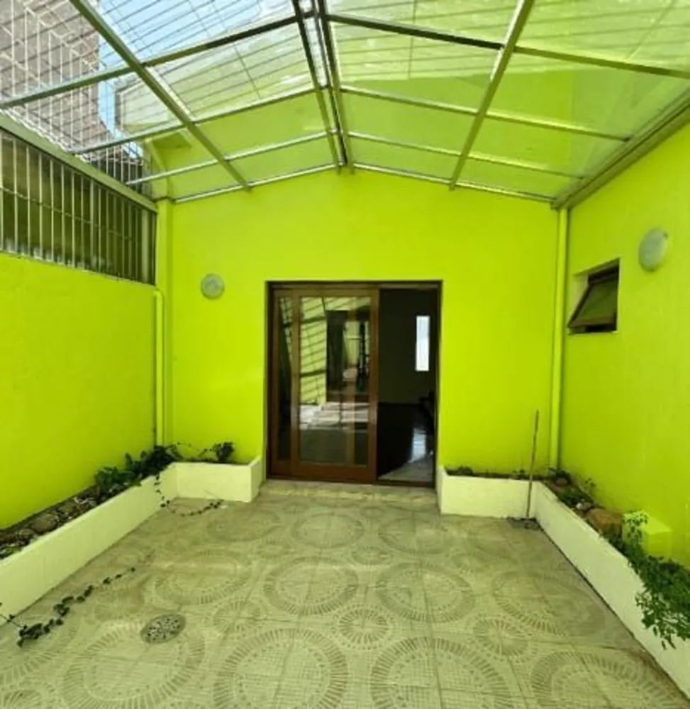 Casa, 3 quartos, 286 m² - Foto 1