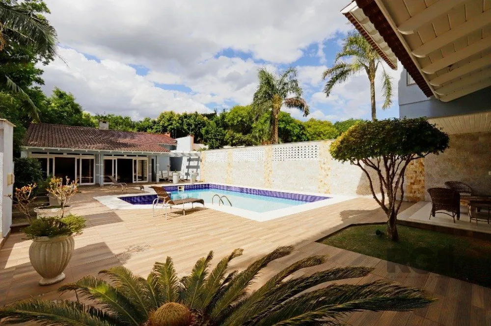 Casa, 5 quartos, 598 m² - Foto 1