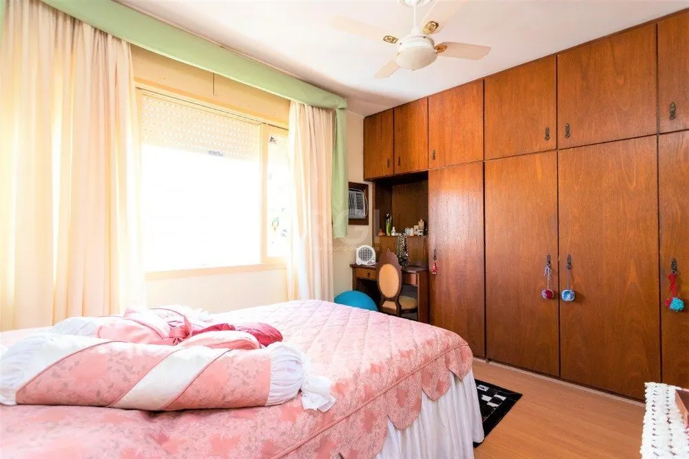Casa, 4 quartos, 228 m² - Foto 4