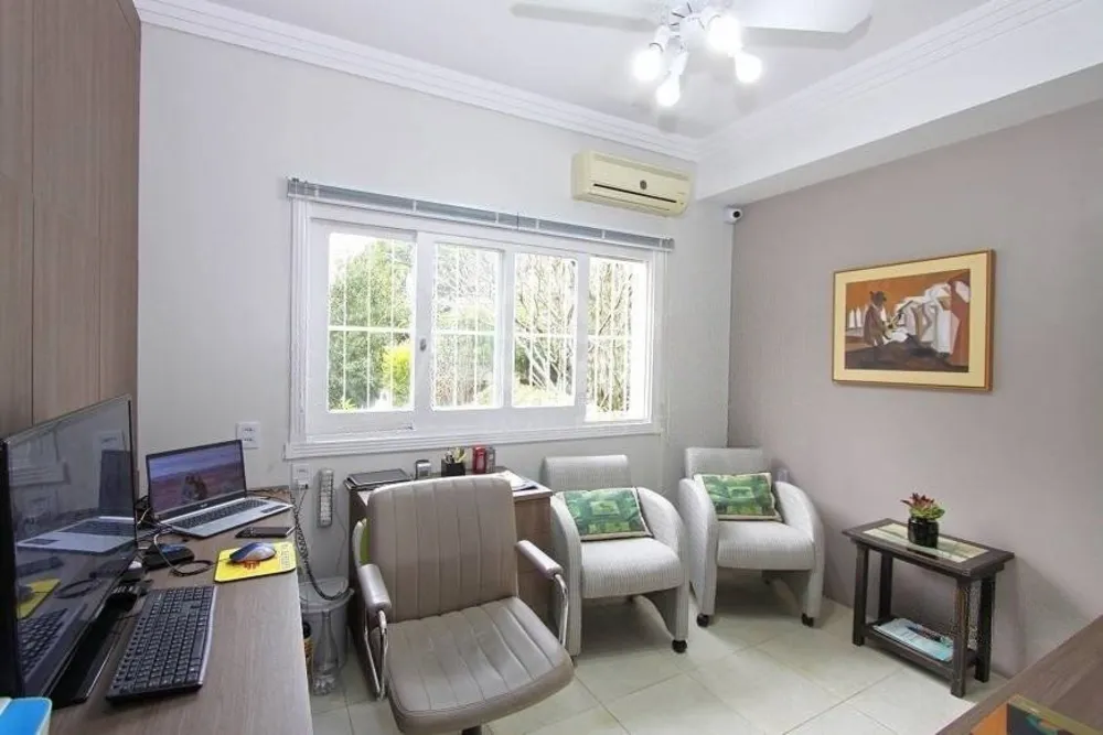 Casa, 4 quartos, 700 m² - Foto 1