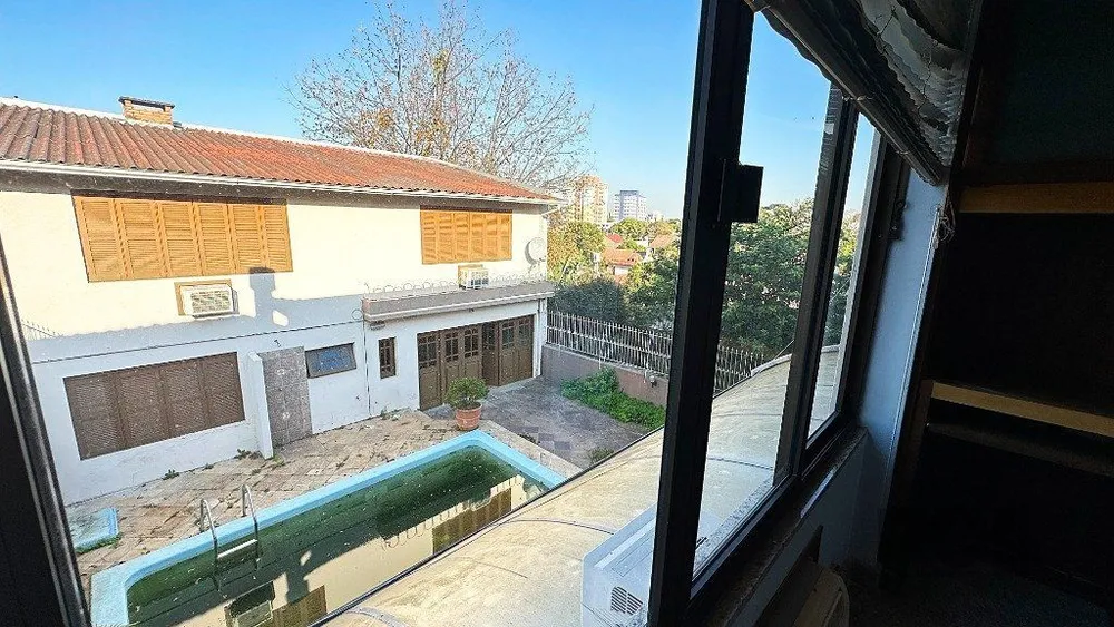 Casa, 4 quartos, 351 m² - Foto 1
