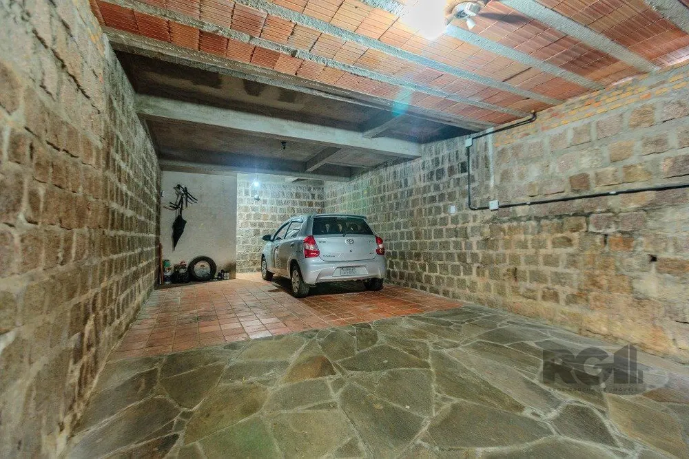 Casa, 3 quartos, 253 m² - Foto 2
