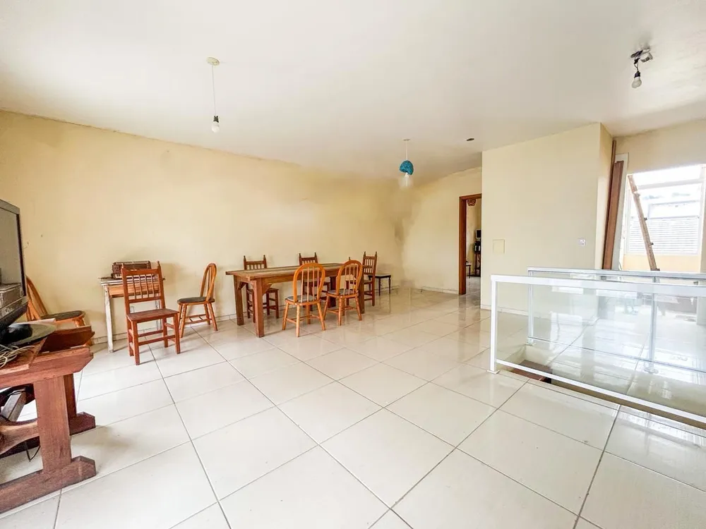 Casa, 3 quartos, 250 m² - Foto 7