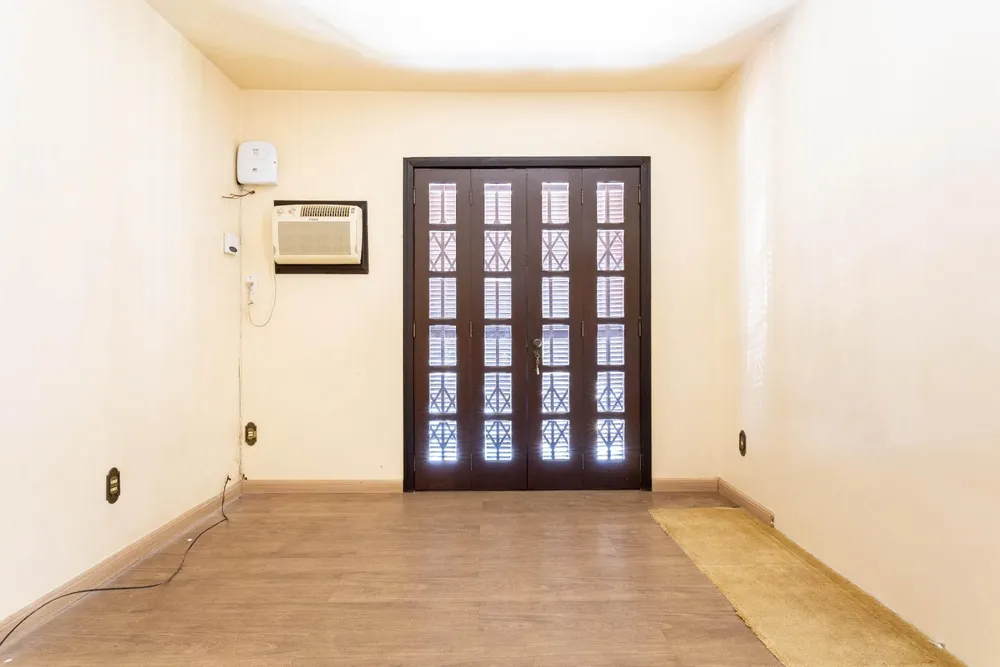 Casa, 3 quartos, 226 m² - Foto 4