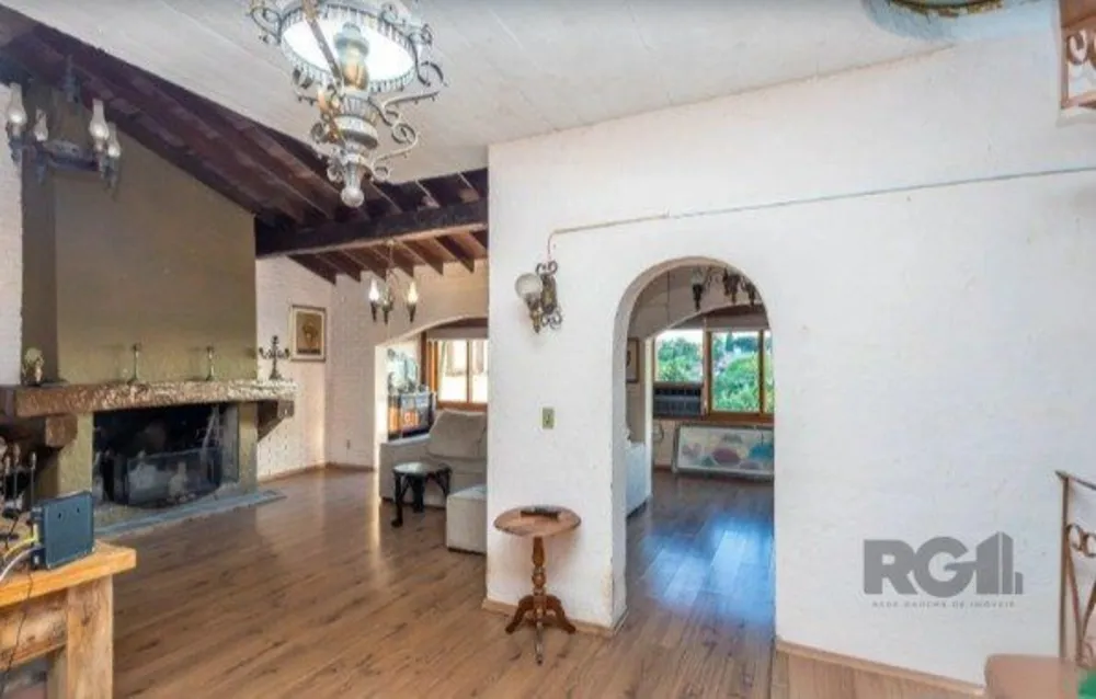 Casa, 4 quartos, 219 m² - Foto 2