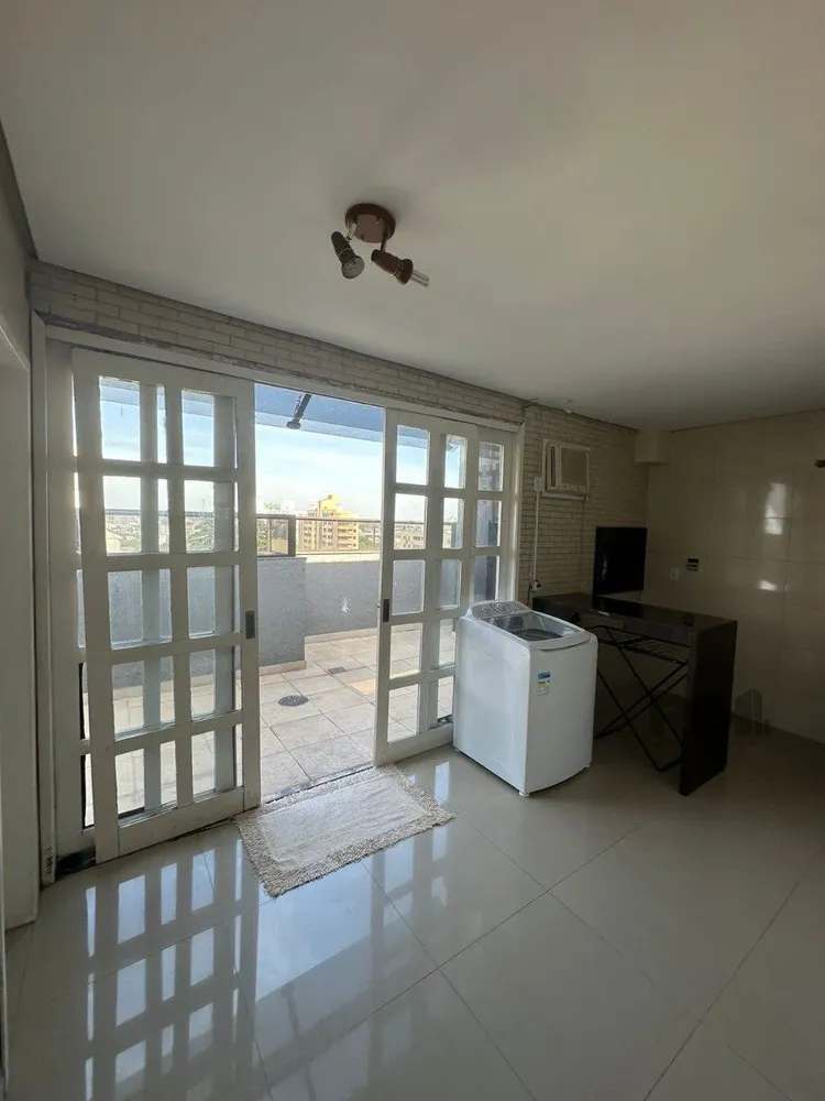 Cobertura, 3 quartos, 246 m² - Foto 1