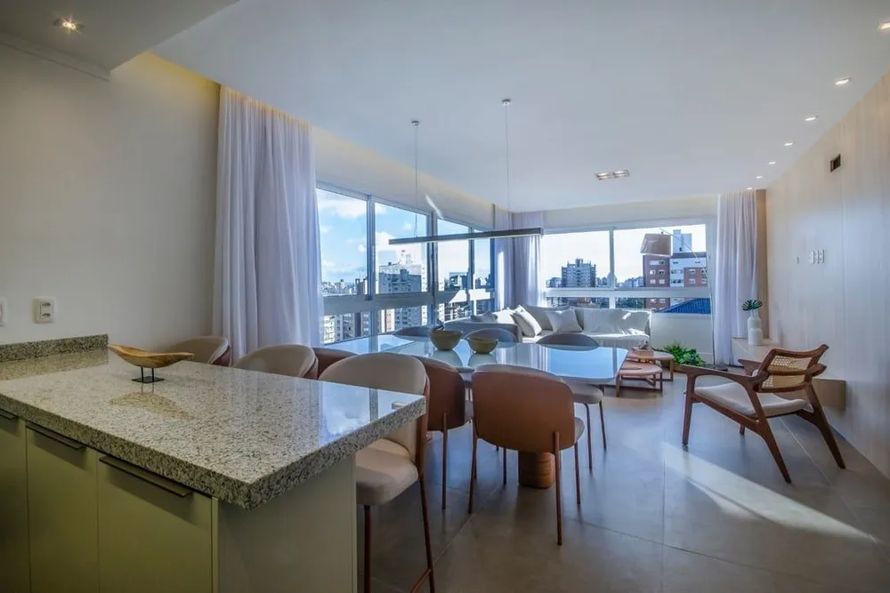Apartamento, 3 quartos, 250 m² - Foto 2