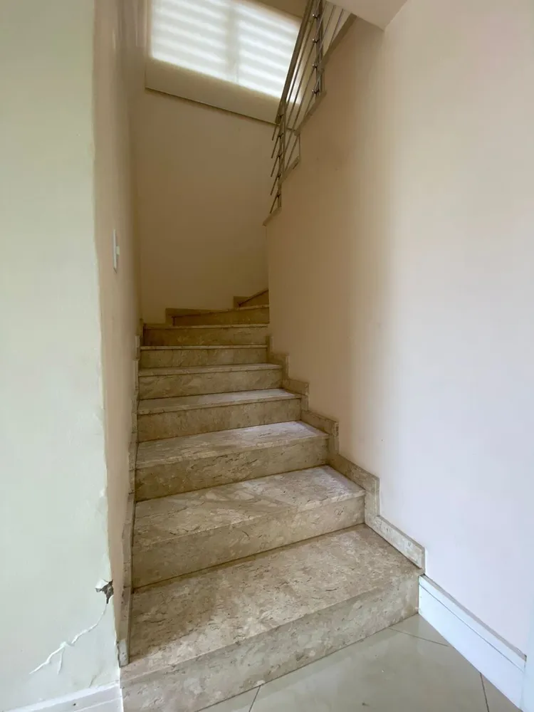 Casa, 4 quartos, 265 m² - Foto 11