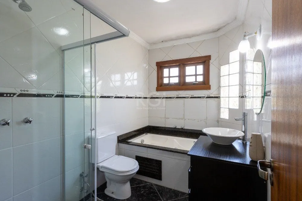 Casa, 5 quartos, 222 m² - Foto 7