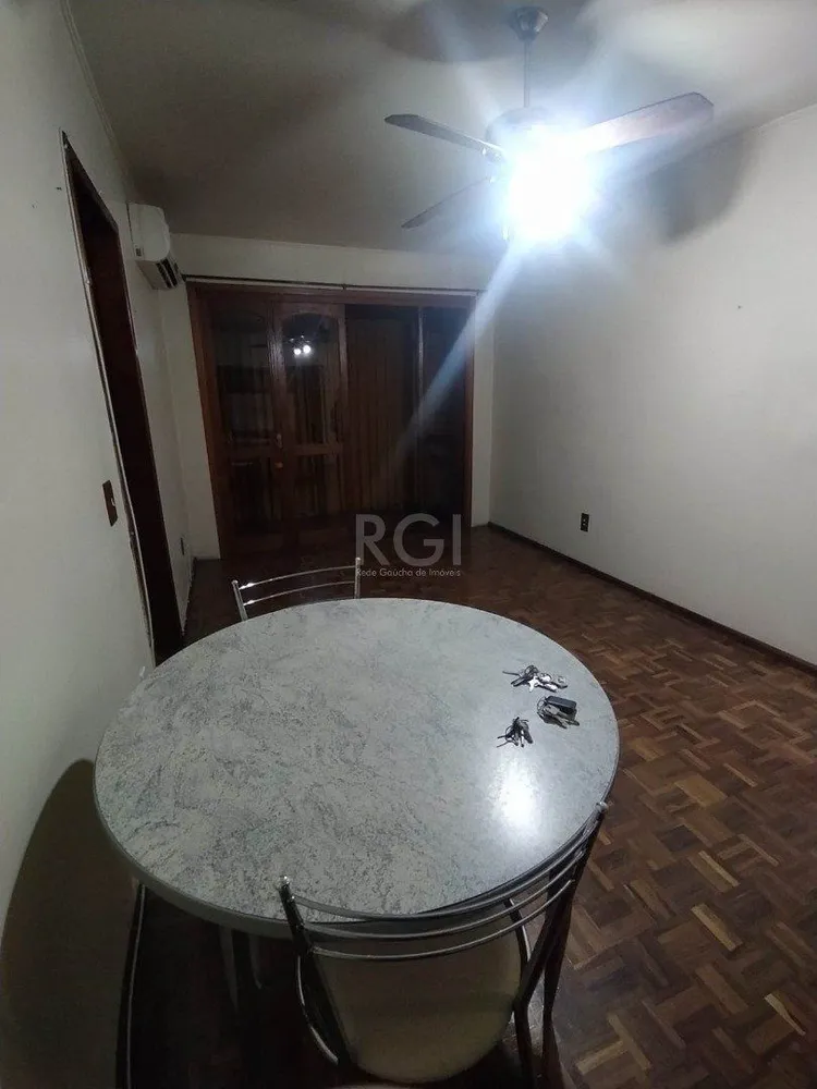 Casa, 3 quartos, 249 m² - Foto 2