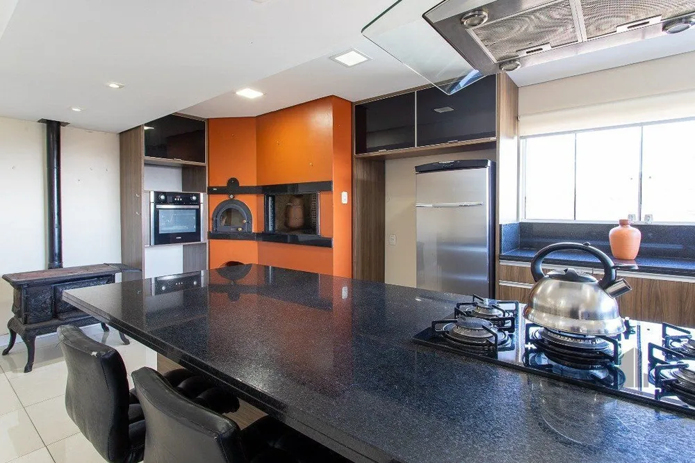 Casa, 3 quartos, 249 m² - Foto 5