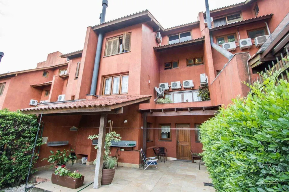 Casa de Condomínio, 4 quartos - Foto 1