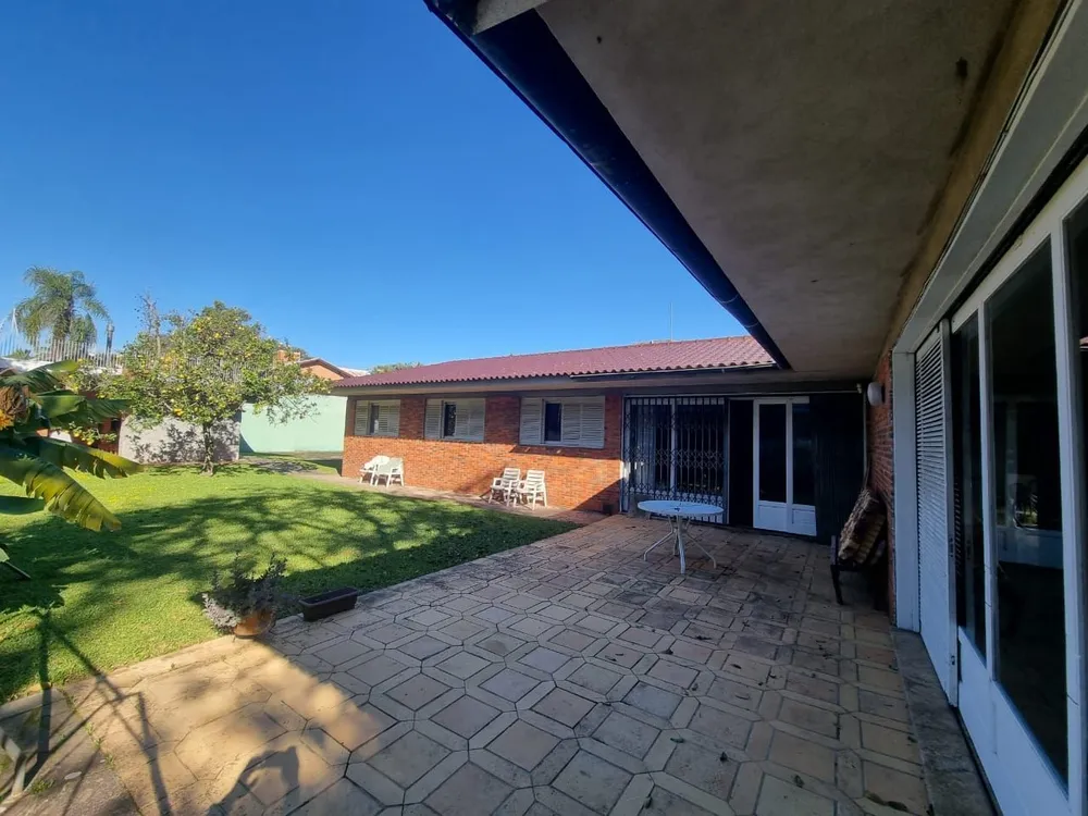 Casa, 5 quartos, 350 m² - Foto 2