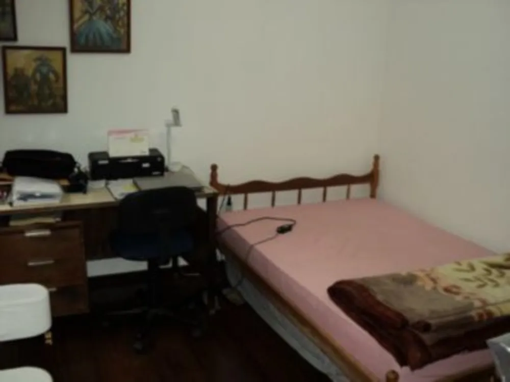 Casa, 3 quartos, 331 m² - Foto 1