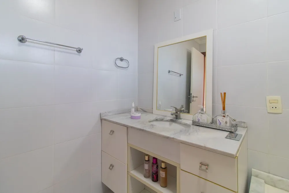 Casa, 3 quartos, 410 m² - Foto 1
