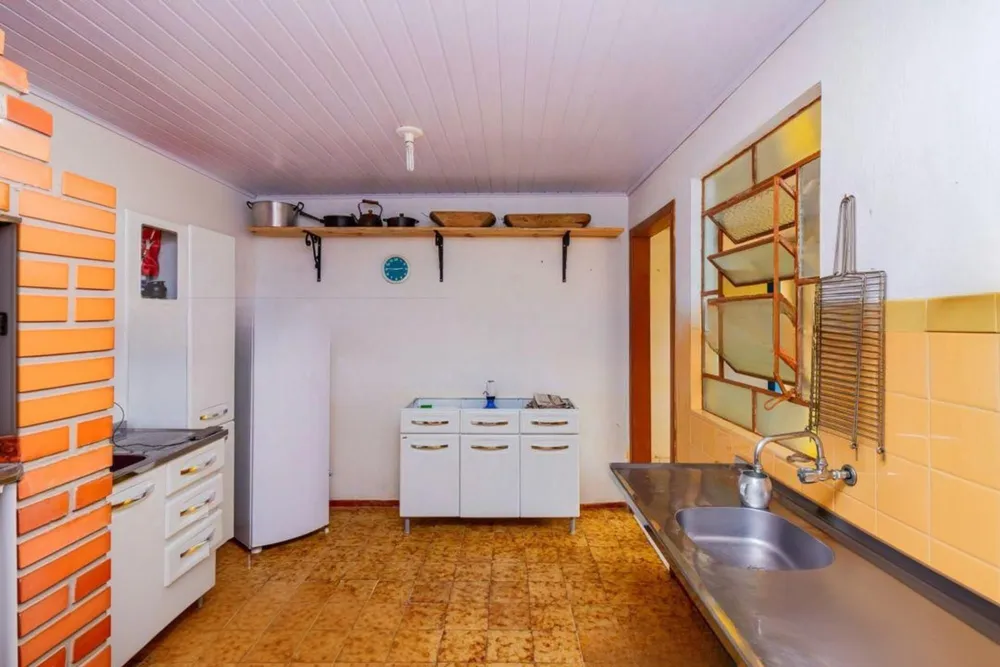Casa, 5 quartos, 210 m² - Foto 1